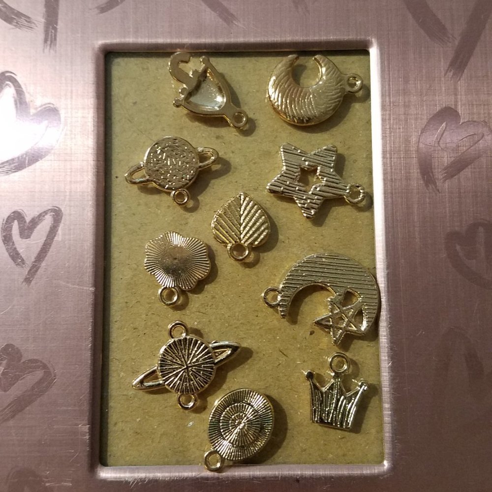 Assorted Enamel Charms/Pendants - sky, planet, space - Picture 5 of 5